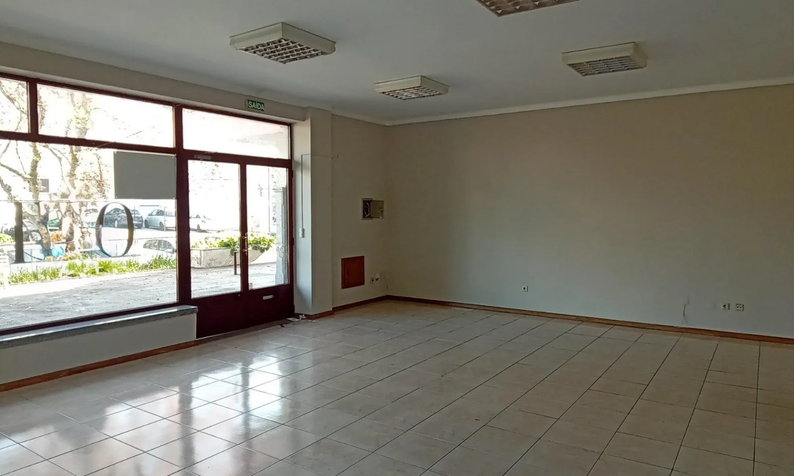 Loja T0 em Abraveses, Viseu - Oportunidade de Investimento - Foto 3