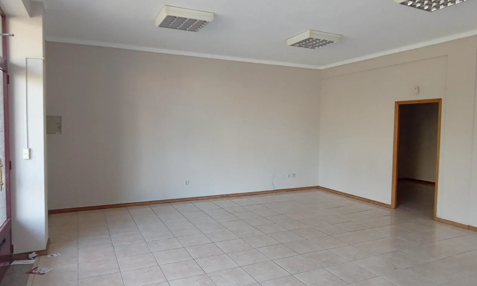 Loja T0 em Abraveses, Viseu - Oportunidade de Investimento - Foto 4