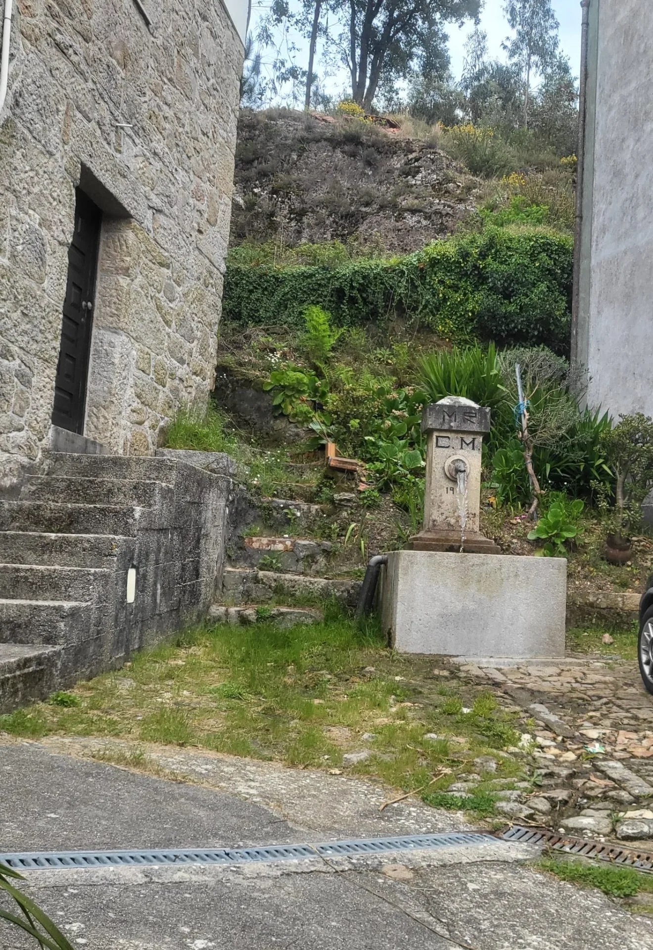Moradia T0 em Oliveira de Frades por 25.000€ - Oportunidade de Investimento